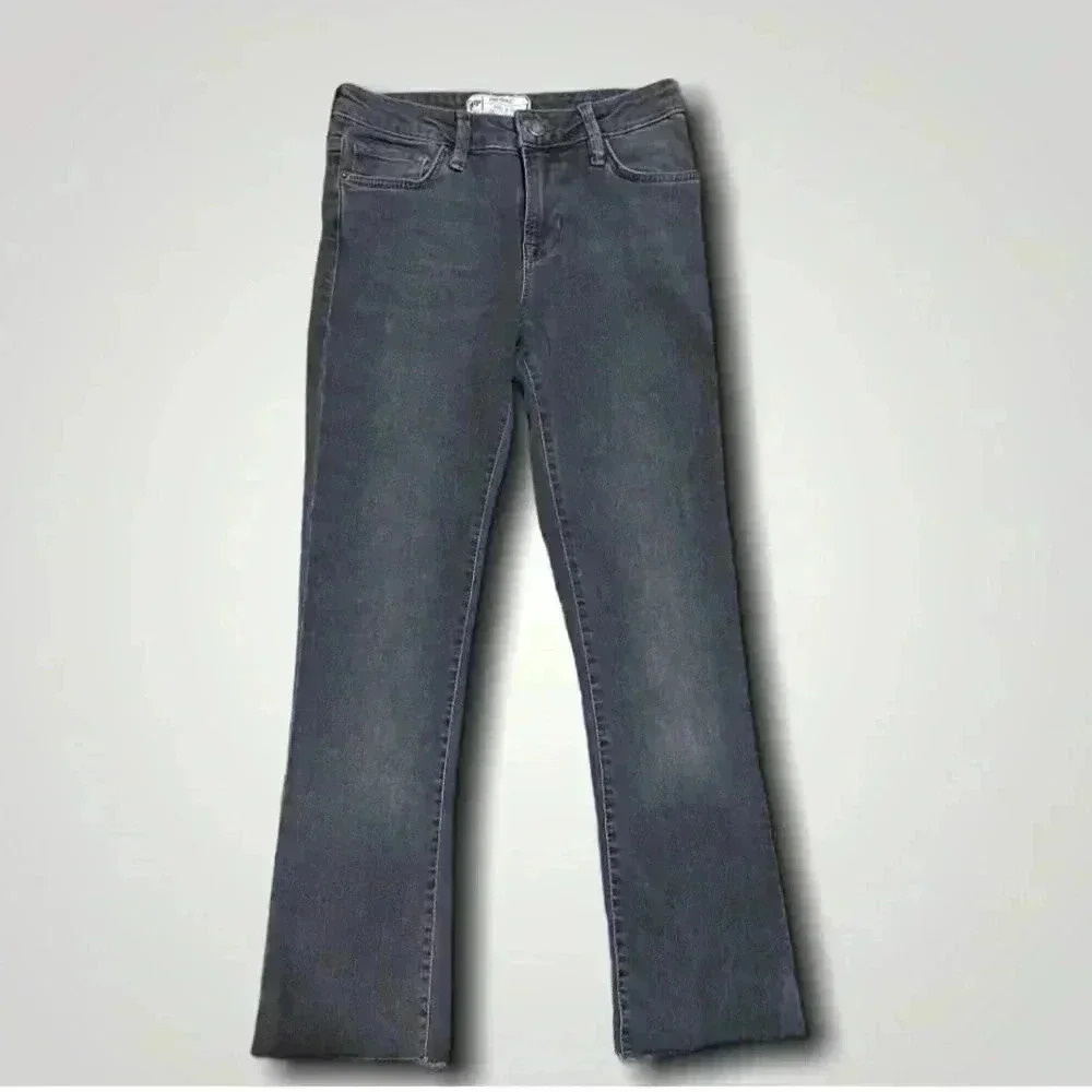 Free People Raw Hem 
Size 26 Gray - Picture 2 of 4